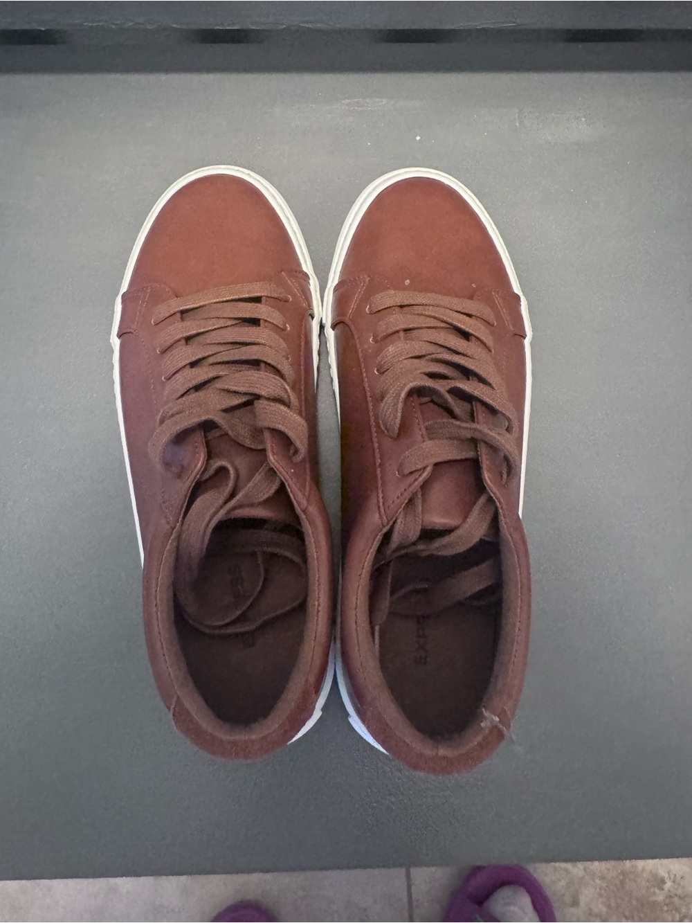 Express Men's Low-Top Sneakers in Dark Brown